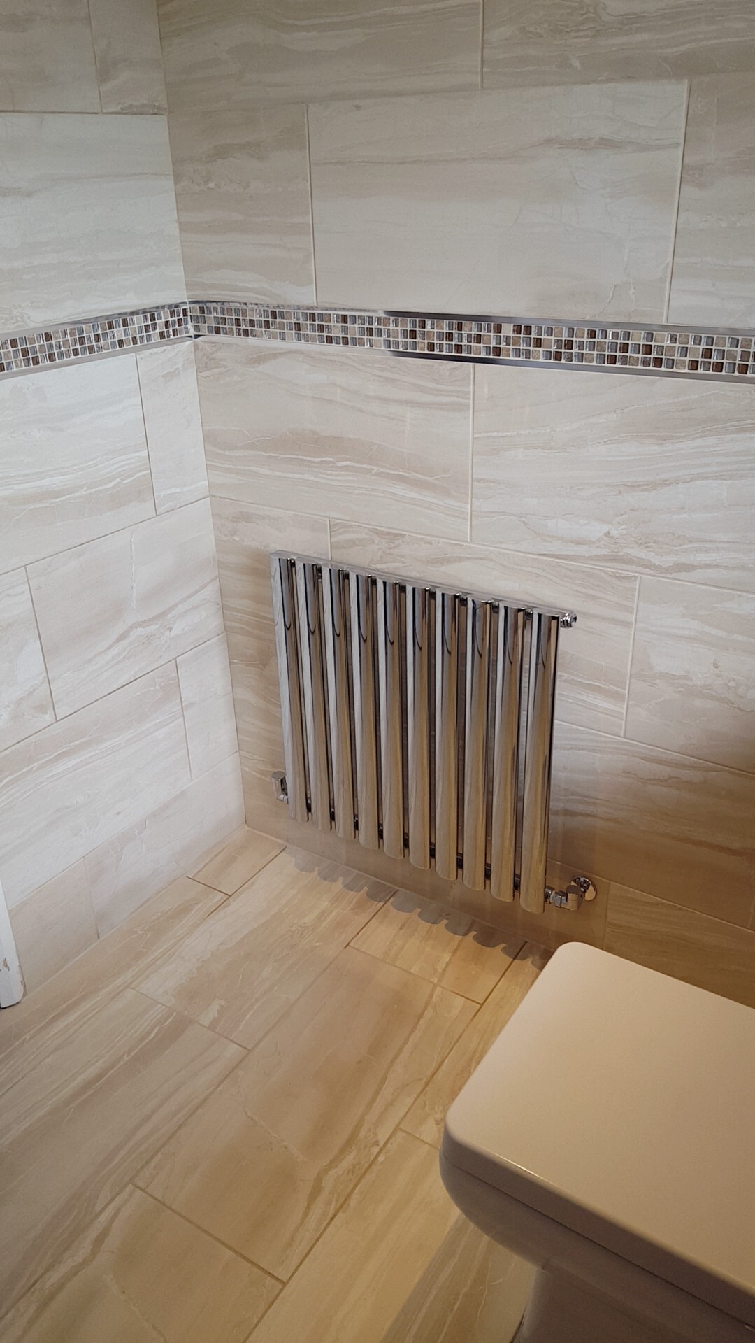 Chrome vertical radiator fitted by Rapid Response Cymru in South Wales